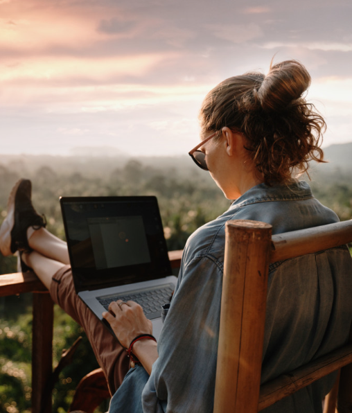20 High-Paying Travel Jobs for Adventurers and Professionals